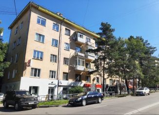 Продам 3-ком. квартиру, 85 м2, Хабаровский край, улица Ким Ю Чена, 19