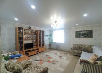 Продам 2-комнатную квартиру, 78 м2, Алтайский край, улица Петра Сухова, 70Б