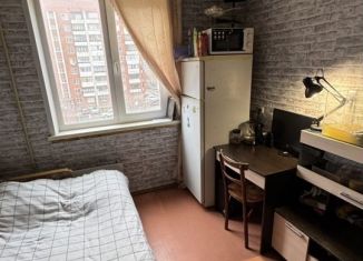 Сдается комната, 11.4 м2, Екатеринбург, метро Динамо, улица Красина, 5