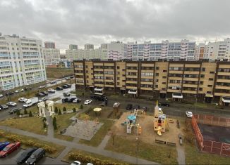 Продаю 2-комнатную квартиру, 64.2 м2, Татарстан, улица Виктора Полякова, 6