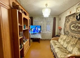 Продаю 2-ком. квартиру, 42 м2, Вологодская область, улица Казакова, 15