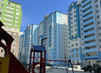 Продажа 2-ком. квартиры, 65 м2, Дагестан, улица Каспийское шоссе, 1/3