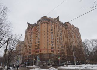 Сдам 3-комнатную квартиру, 200 м2, Москва, Измайловский бульвар, 55, ВАО