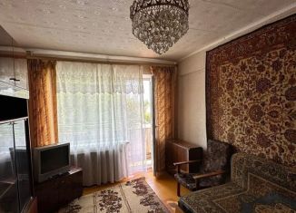 Продам 2-комнатную квартиру, 44 м2, Людиново, улица Маяковского, 12