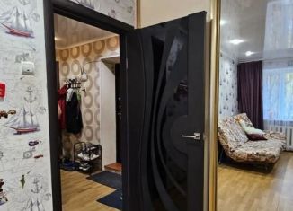 Продается 2-ком. квартира, 45 м2, Республика Башкортостан, улица Калинина, 50