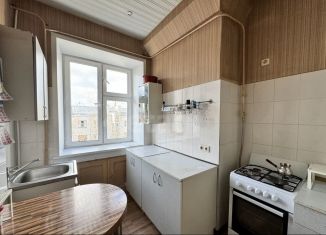 Продается 3-комнатная квартира, 69.8 м2, Москва, улица Анатолия Живова, 8, метро Улица 1905 года