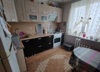 Продается 2-комнатная квартира, 55.5 м2, Петропавловск-Камчатский, улица Автомобилистов, 16