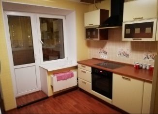 Сдам 2-ком. квартиру, 60 м2, Домодедово, Лунная улица, 5