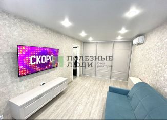 Продается 1-ком. квартира, 34.6 м2, Киров, проспект Строителей, 50