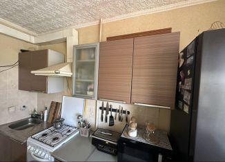 Продам 2-комнатную квартиру, 52.5 м2, Волжский, улица Александрова, 9