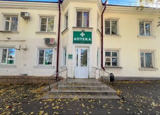 Продается торговая площадь, 80 м2, Армавир, улица Пугачёва, 17