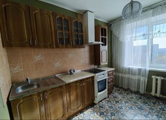 Продам 2-ком. квартиру, 60 м2, Ставропольский край, Биологическая улица, 10/1