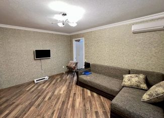 Продажа 2-комнатной квартиры, 48 м2, Шахты, улица Хабарова, 28