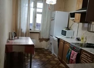 Аренда 2-комнатной квартиры, 50 м2, Мурманская область, улица Адмирала Чабаненко, 7