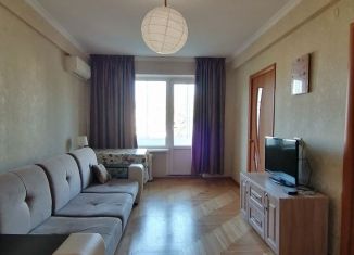 Продается 4-ком. квартира, 60 м2, Ессентуки, улица Долина Роз, 3