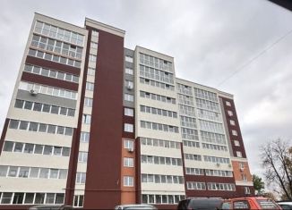 Продаю 2-ком. квартиру, 72 м2, Иваново, улица Кузнецова, 97А