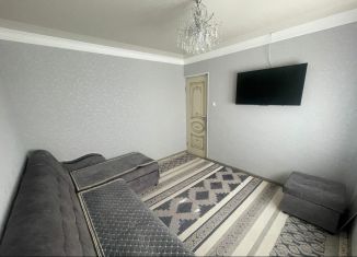 Продается 2-ком. квартира, 30 м2, Грозный, улица Иоанисиани, 18, 1-й микрорайон