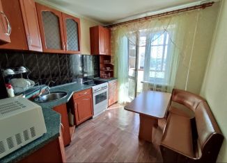 Продается 3-ком. квартира, 73 м2, Тверь, улица Коминтерна, 49В