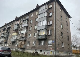 Продается 1-ком. квартира, 30 м2, Череповец, улица Чкалова, 22