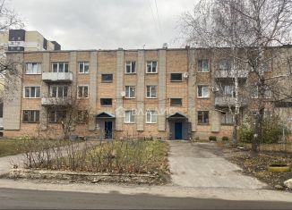 Продается 2-комнатная квартира, 45.3 м2, Пензенская область, улица Антонова, 2