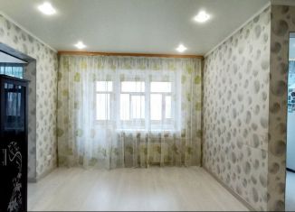 Продажа 2-ком. квартиры, 43 м2, Тюмень, улица Карла Маркса, 129