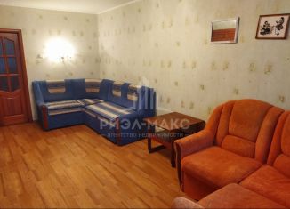 Аренда 1-ком. квартиры, 46 м2, Брянск, улица Ромашина, 39