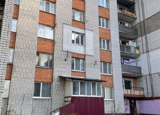 Сдам в аренду комнату, 14 м2, Брянск, Полесская улица, 83