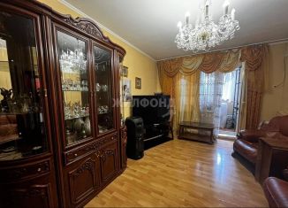 4-комнатная квартира на продажу, 89 м2, Астрахань, улица Куликова, 25, Кировский район