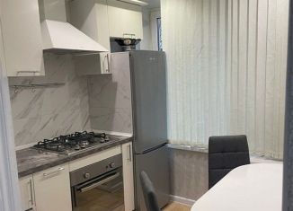 Аренда 2-комнатной квартиры, 45 м2, Москва, Зеленодольская улица, 27к1, район Кузьминки