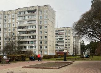 Двухкомнатная квартира на продажу, 51 м2, Калужская область, улица Дашковой, 1