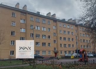 Продается 2-комнатная квартира, 57 м2, Санкт-Петербург, Рабфаковская улица, 3к2, метро Обухово