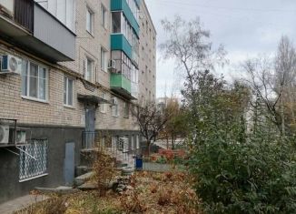 Продается 2-ком. квартира, 45.7 м2, Балаково, Красноармейская улица, 21