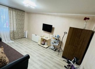 Продам трехкомнатную квартиру, 60 м2, Волгодонск, улица Маршала Кошевого, 4