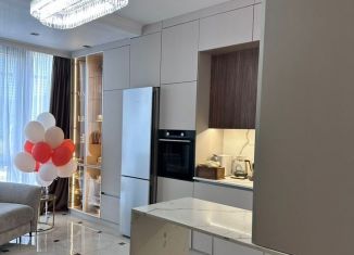 Продам 3-ком. квартиру, 90 м2, Москва, Мосфильмовская улица, 88к2с7, район Раменки