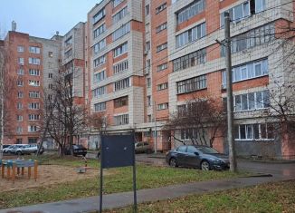 Продажа многокомнатной квартиры, 52 м2, Казань, Дачная улица, 5