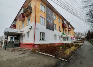 Сдается в аренду офис, 74 м2, Чувашия, улица Ленина, 2