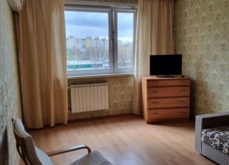 Сдается 1-комнатная квартира, 40 м2, Москва, Литовский бульвар, 15к1, метро Новоясеневская