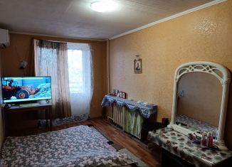 Продам 3-ком. квартиру, 63 м2, Ростов-на-Дону, Коммунистический проспект, 27