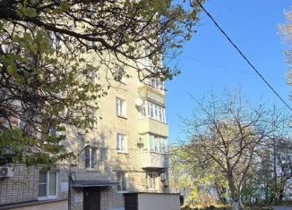 Продажа двухкомнатной квартиры, 42 м2, Таганрог, Комсомольский бульвар, 31