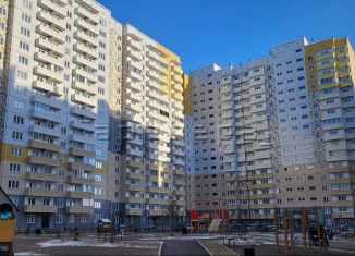 Сдам однокомнатную квартиру, 36.7 м2, Красноярск, улица Светлова, 44