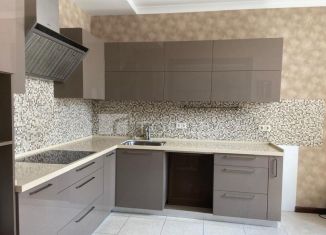 Продается 3-комнатная квартира, 90 м2, посёлок Коммунарка, улица Липовый Парк, 7к1