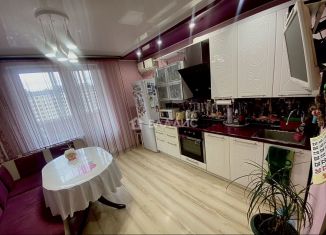 Продажа 2-комнатной квартиры, 70 м2, Воскресенск, улица Зелинского, 10А