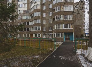 Продам 1-ком. квартиру, 40 м2, Уфа, улица Адмирала Макарова