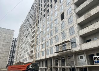 Продажа 3-ком. квартиры, 118 м2, Махачкала, улица Перова, 13Б