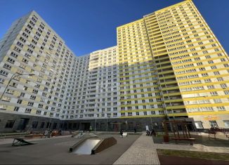 Продаю квартиру студию, 28 м2, Оренбург, улица Юркина, 10, ЖК Осенний Лист