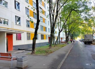 3-ком. квартира на продажу, 58 м2, Москва, Днепропетровская улица, 27к1, метро Пражская