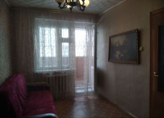 Сдается 2-ком. квартира, 43 м2, Брянск, улица Есенина, 32