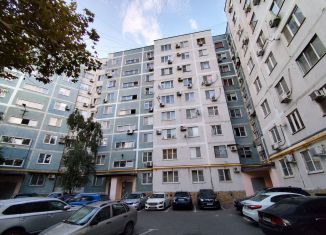 Продается трехкомнатная квартира, 61.7 м2, Новороссийск, Малоземельская улица, 1