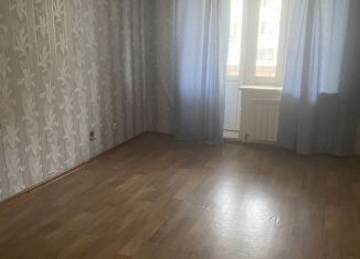 Двухкомнатная квартира в аренду, 60 м2, Смоленск, Кловская улица, 23А