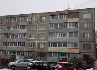 1-комнатная квартира в аренду, 33 м2, поселок Сергиевский, улица Ленина, 8